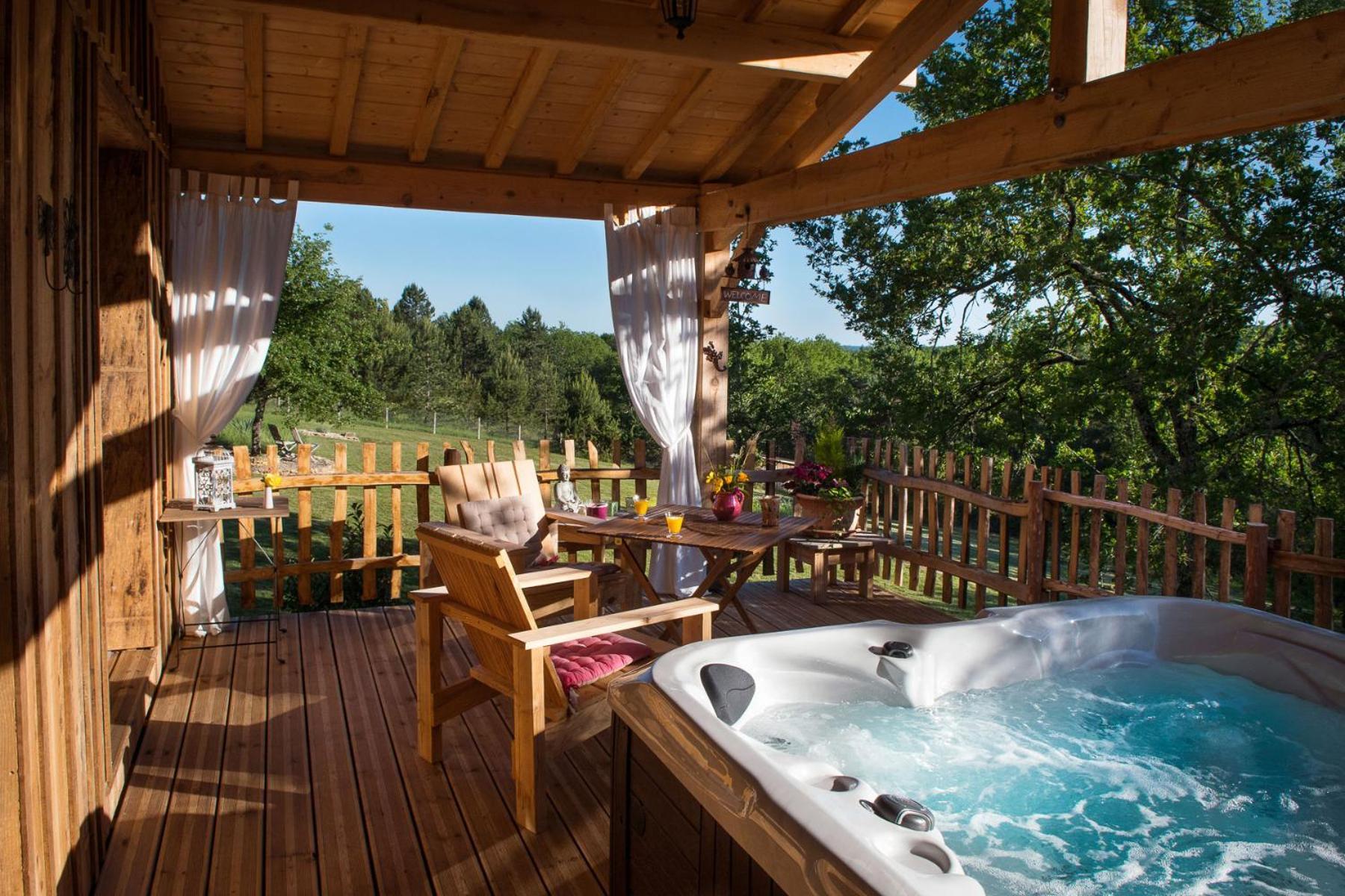 Bed and Breakfast Le Lion D'Or En Perigord Mauzac-et-Grand-Castang Экстерьер фото
